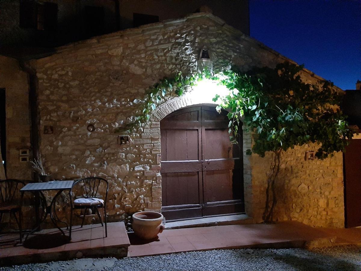Antico Casolare Villa ซานจีมิญญาโน ภายนอก รูปภาพ