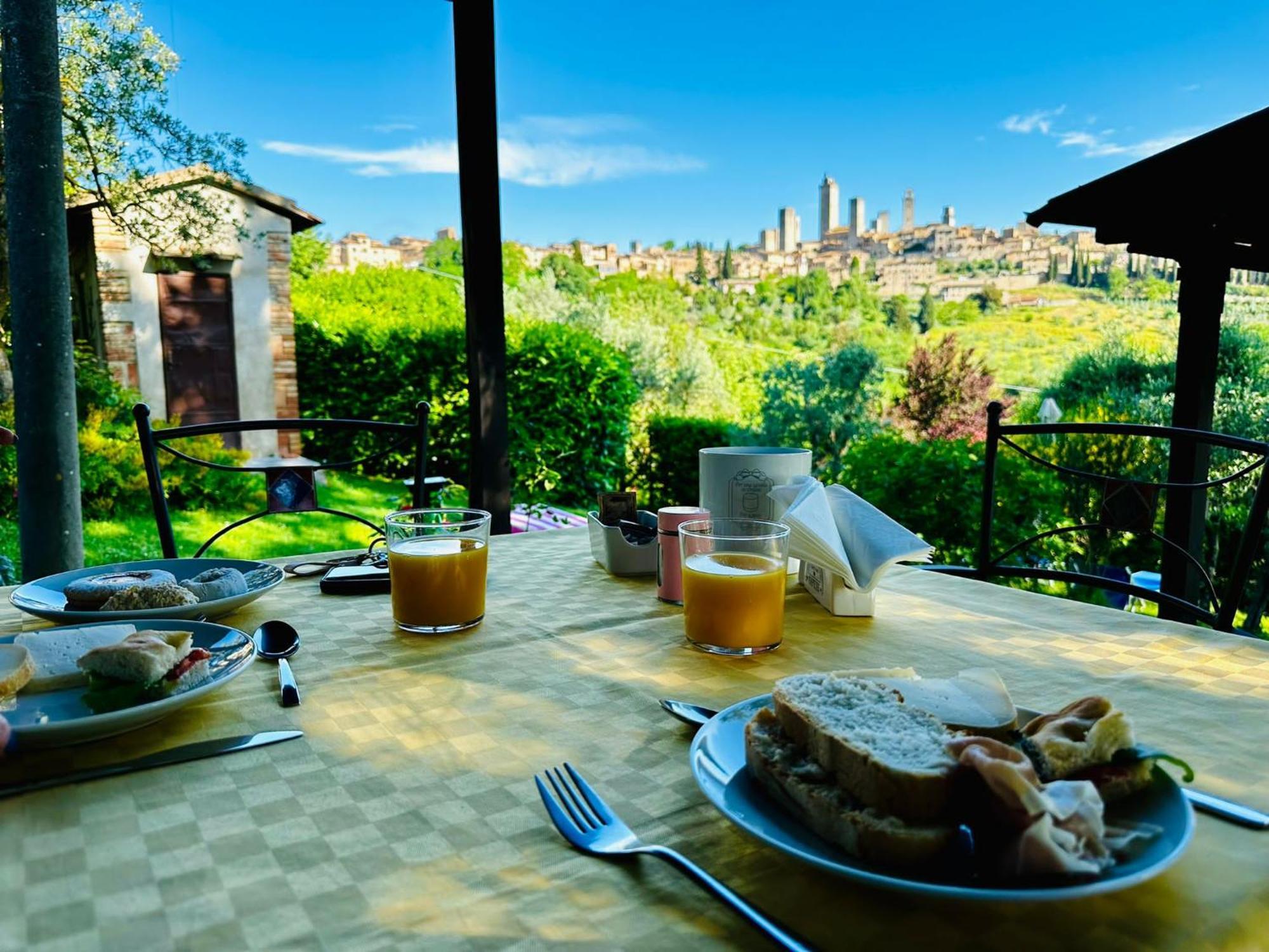 Antico Casolare Villa ซานจีมิญญาโน ภายนอก รูปภาพ